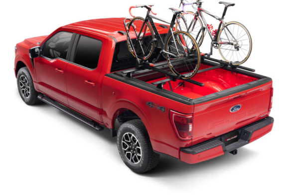 Roll-N-Lock - Roll-N-Lock E-Series XT Retractable Bed Cover 2022+ Tundra Crew/Double Cab 5' 6" Bed (575E-XT)