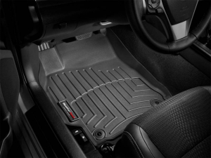 WeatherTech Front FloorLiner DigitalFit Black (441051)